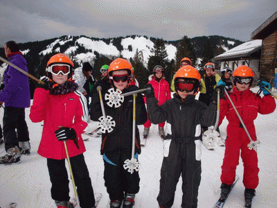 classe colonie montagne decouverte rousse sejour groupe gite hebergement ski pension vacance centre morzine scolaire
